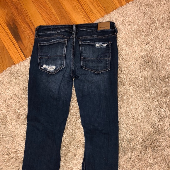 american eagle ripped mid rise skinny jeans - Picture 3 of 3